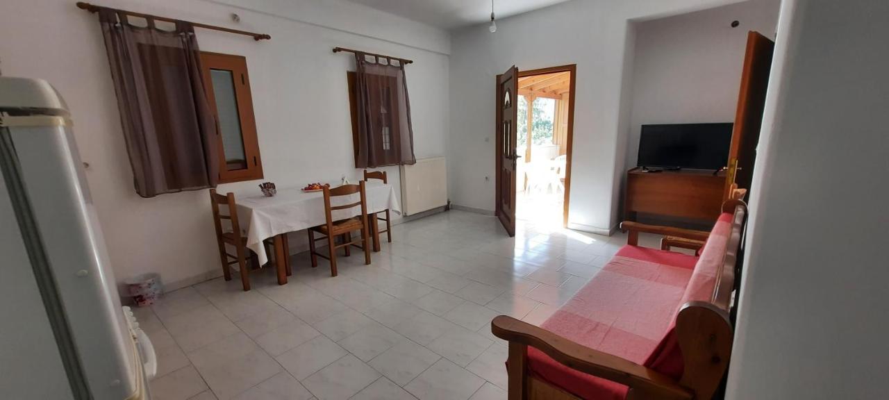 Areopoli Home 7 Bagian luar foto