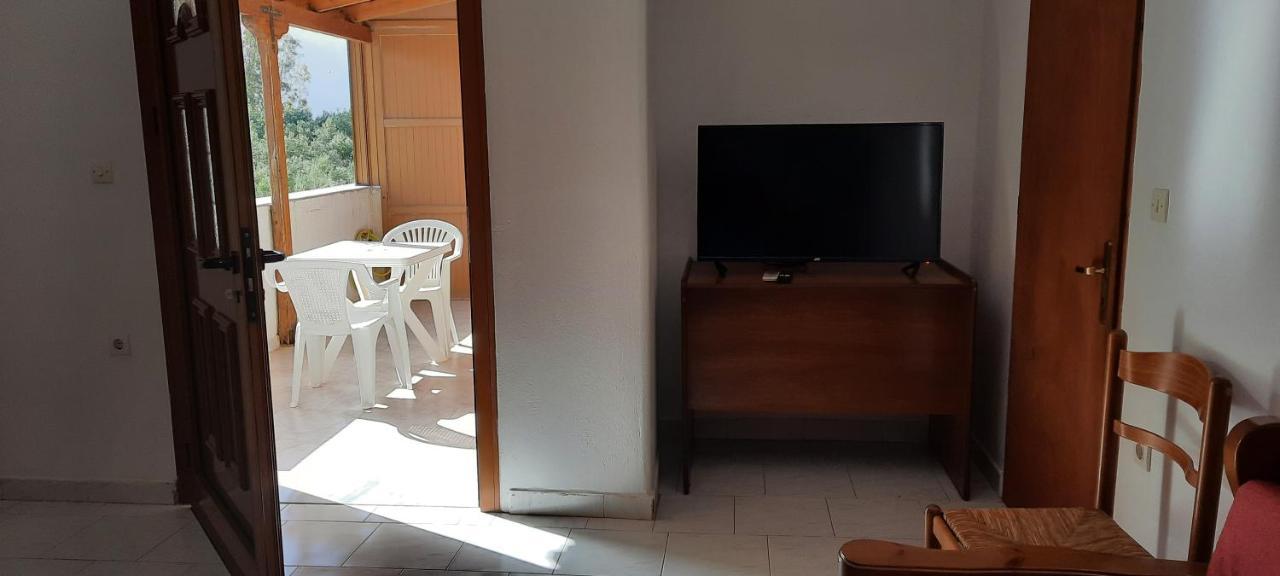 Areopoli Home 7 Bagian luar foto